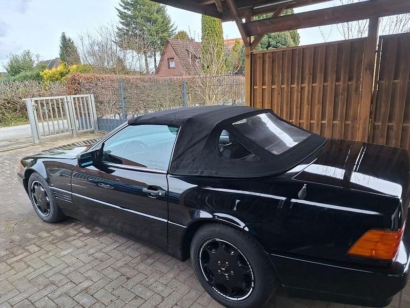 Gebraucht Mercedes SL280 193 PS (141 kW) 1993 Schwarz Cabrio