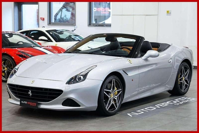 Gebraucht Ferrari California 560 PS (411 kW) 2015 Silber Cabrio