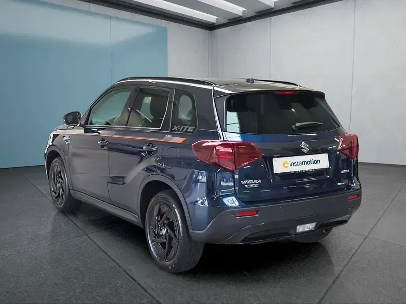 Neu Suzuki Vitara 110 PS (80 kW) 2026 Schwarz SUV