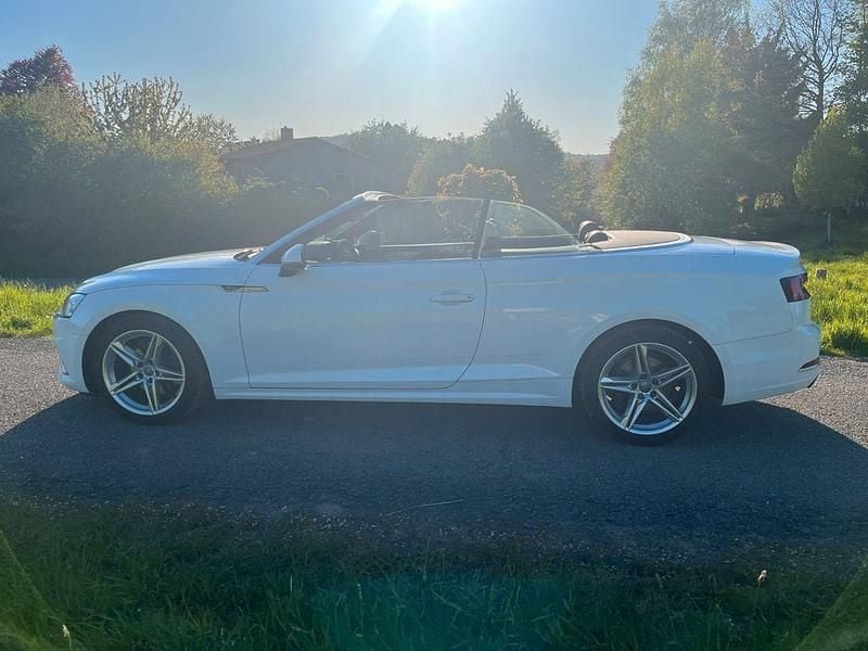 Gebraucht Audi A5 Cabriolet 190 PS (139 kW) 2017 Weiß Cabrio