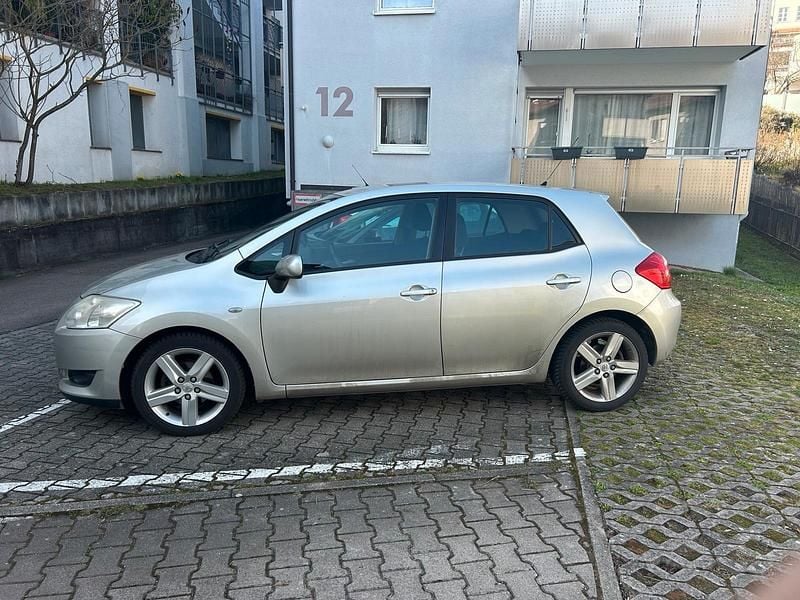 Gebraucht Toyota Auris 124 PS (91 kW) 2007 Andere farben Kleinwagen