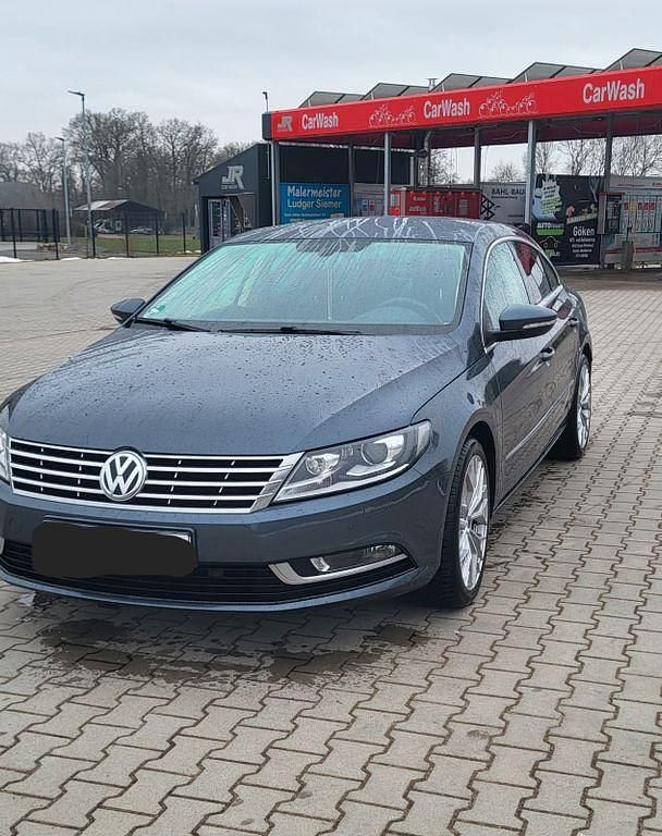 Usado VW CC 140 HP (102 kW) 2014 Cinzento Sedan