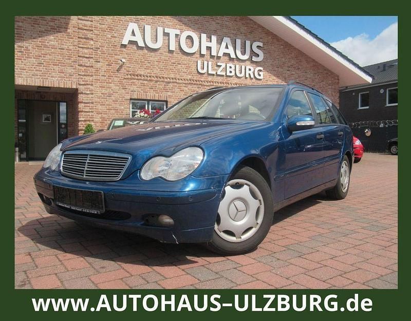 Blau Gebraucht 2003 Mercedes C180 Limousine | 890 € (Superpreis) - Bild 1/4