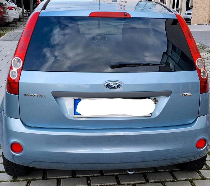 Gebraucht Ford Fiesta 2007 Grau Kleinwagen