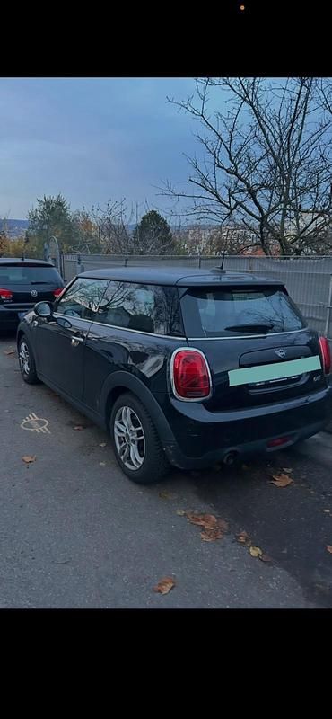 Gebraucht Mini ONE 102 PS (75 kW) 2019 Schwarz Kleinwagen