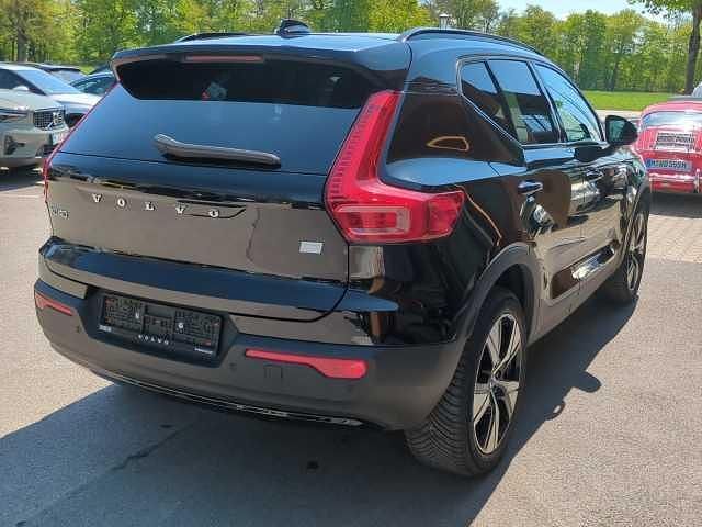 Gebraucht Volvo XC40 Plus 169 kW (231 PS) 2022 Stone) / solid (schwarz SUV