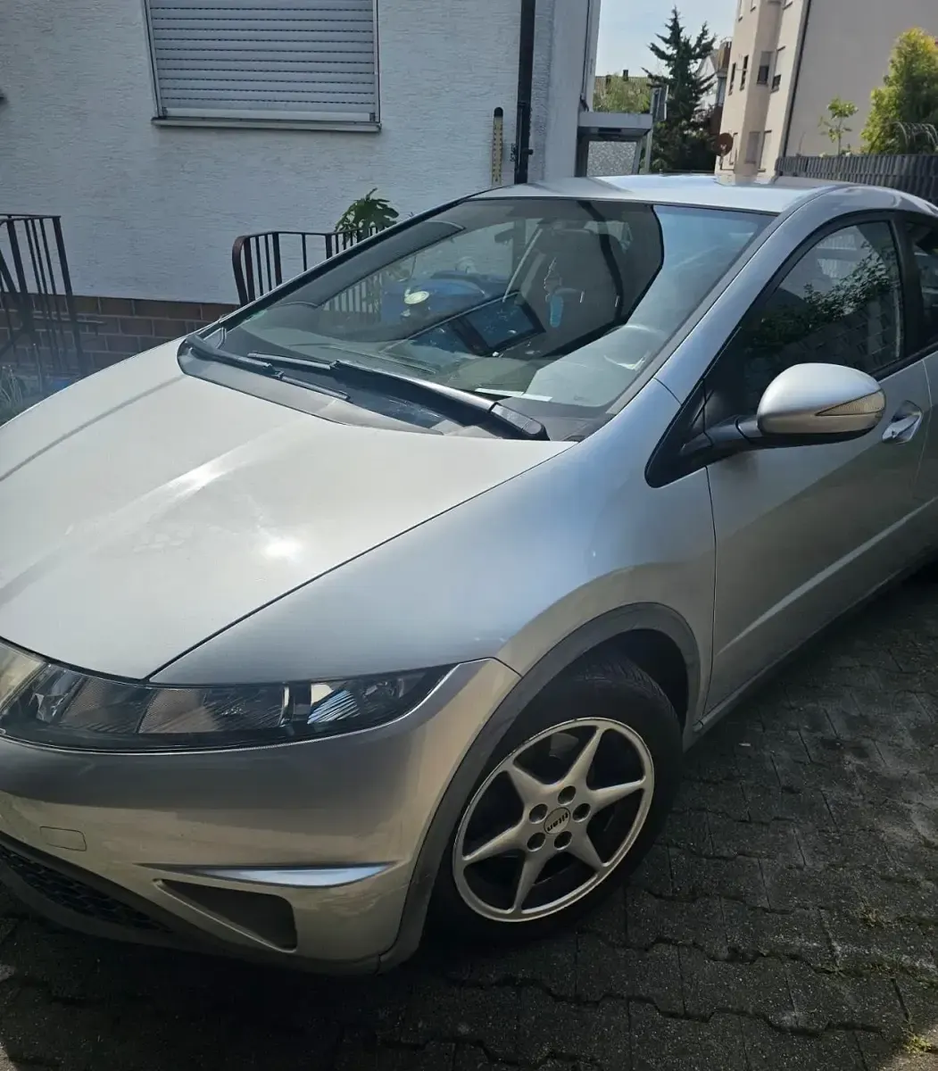 Brugt Honda Civic 85 HK (62 kW) 2007 Grøn Sedan