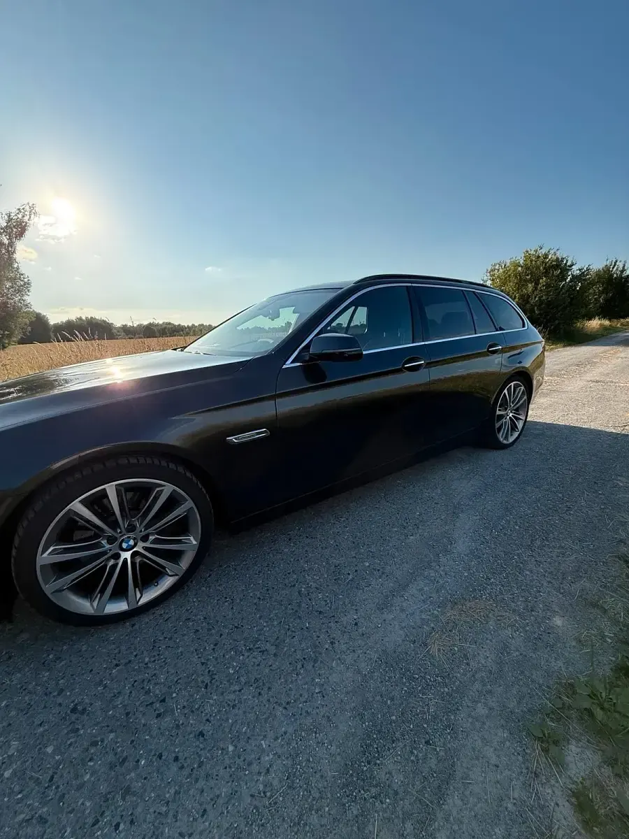 Gebraucht BMW 530 Luxury Line 258 PS (189 kW) 2014 Schwarz Kombi