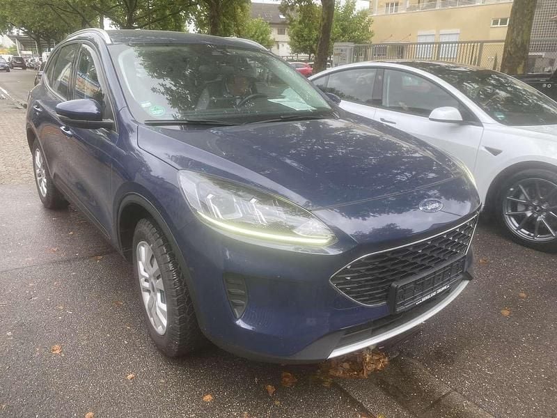 Gebraucht Ford Kuga Trend 120 PS (88 kW) 2021 Blazer blue SUV