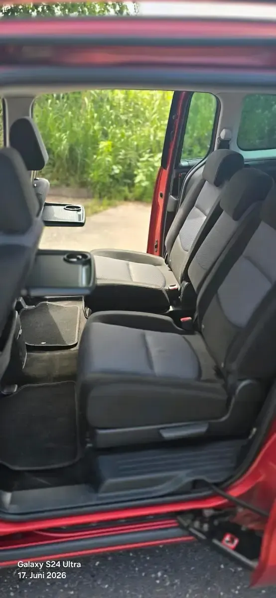 Gebraucht Mazda 5 143 PS (105 kW) 2007 Rot Van / Kleinbus
