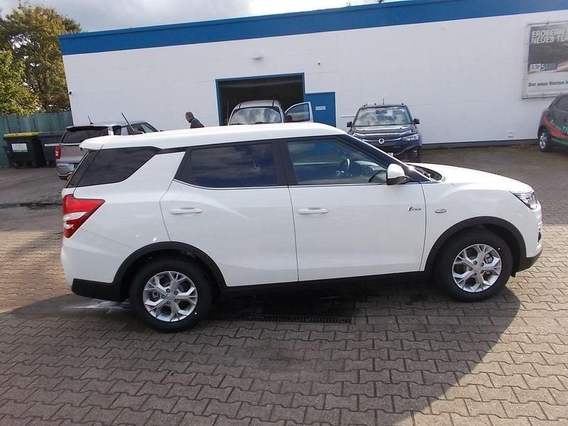Neu Ssangyong (KGM) Tivoli 163 PS (119 kW) 2025 Weiß SUV