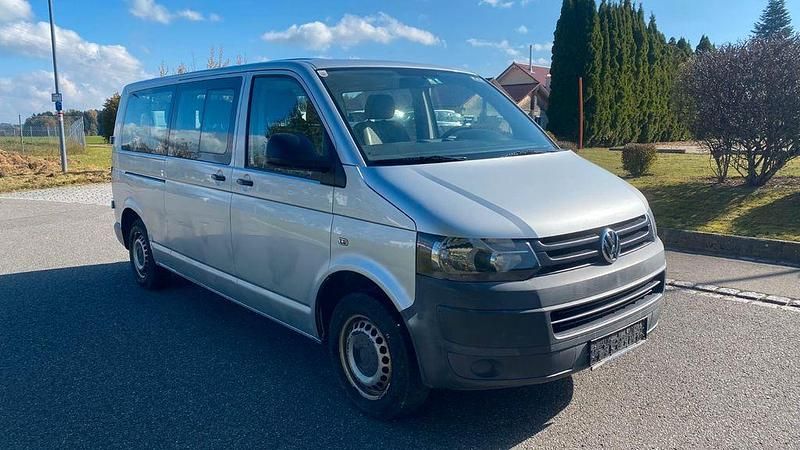 Gebraucht VW Transporter 140 PS (102 kW) 2011 Silber Van