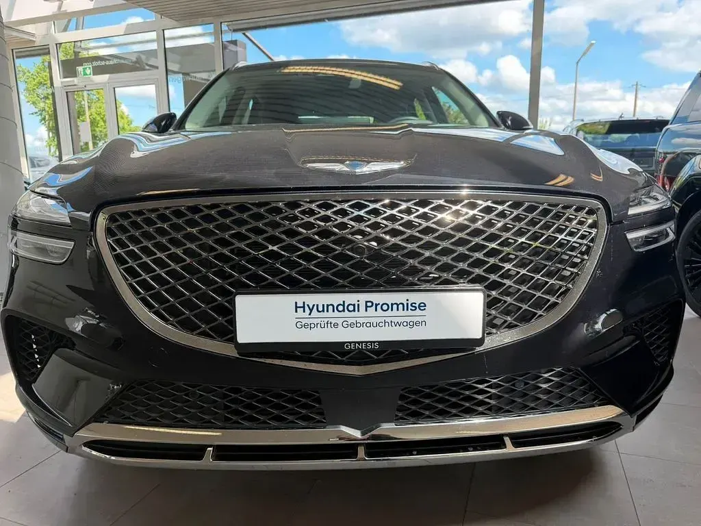 Second-hand Genesis GV70 201 CP (147 kW) 2024 Negru SUV