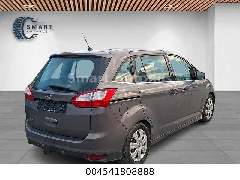 Gebraucht Ford Grand C-Max Titanium 116 PS (85 kW) 2014 Braun Van / Kleinbus