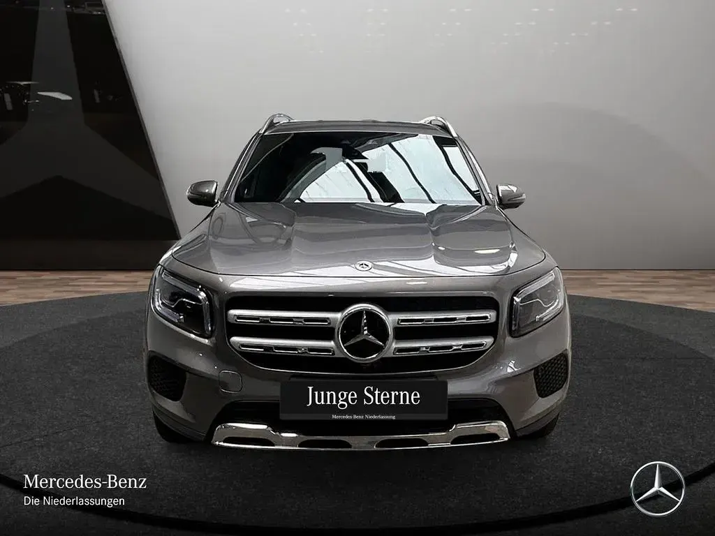 Gebraucht Mercedes GLB200 Progressive 150 PS (110 kW) 2023 Grau SUV