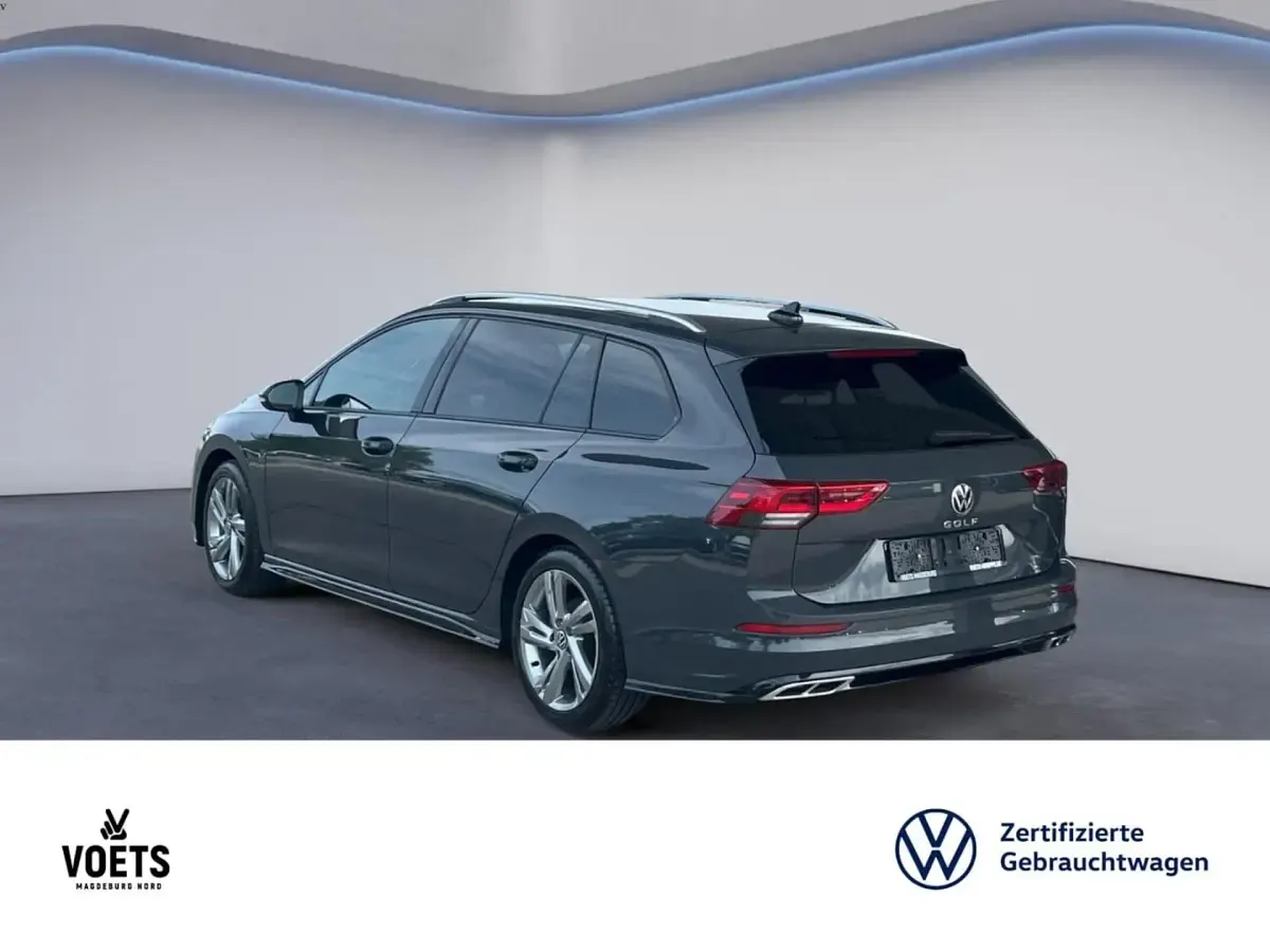 Gebraucht VW Golf VIII R-line 150 PS (110 kW) 2023 Grau Kombi