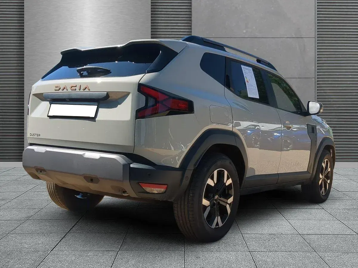 Neu Dacia Duster Extreme 122 PS (89 kW) 2026 Sandstone SUV