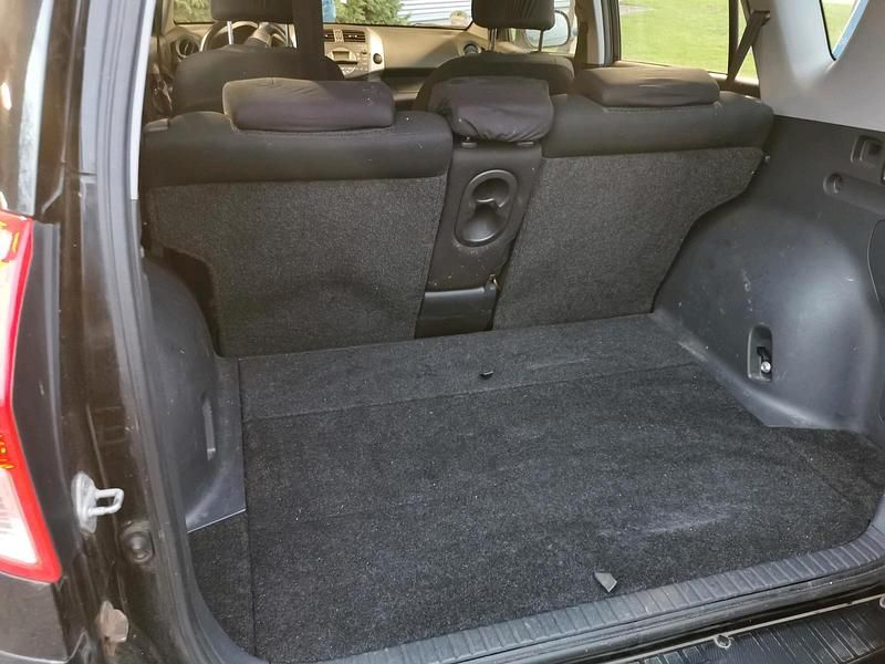 Gebraucht Toyota RAV4 177 PS (130 kW) 2007 Schwarz SUV