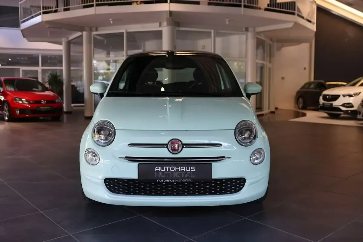 Gebraucht Fiat 500 Lounge 69 PS (50 kW) 2019 Grün Limousine
