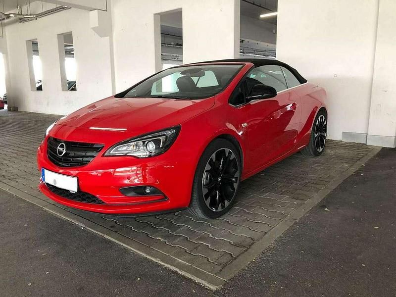 Gebraucht Opel Cascada Innovation 170 PS (125 kW) 2018 Rot Cabrio