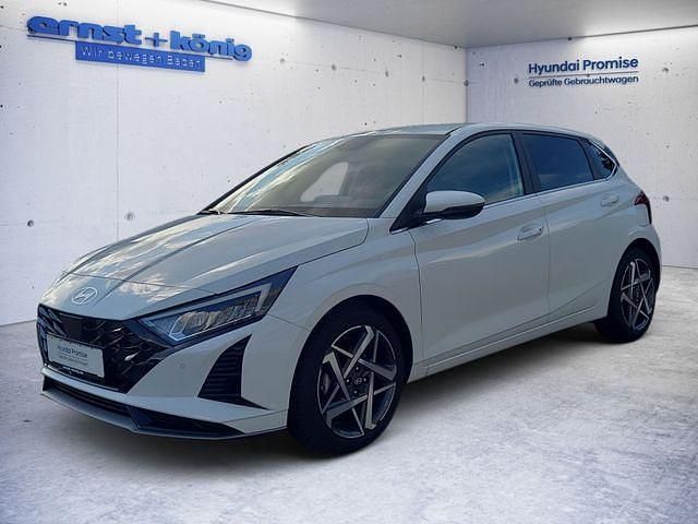 Weiß Gebraucht 2024 Hyundai i20 Prime Kleinwagen | 21.490 € (Fairer Preis) - Bild 1/4