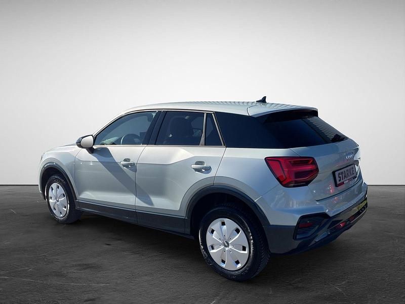 Gebraucht Audi Q2 Advanced 150 PS (110 kW) 2023 Grau (manhattangrau metallic) SUV