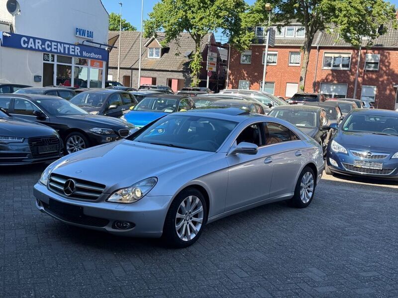 Silber Gebraucht 2010 Mercedes CLS350 Limousine | 17.999 € (Teuer) - Bild 1/4