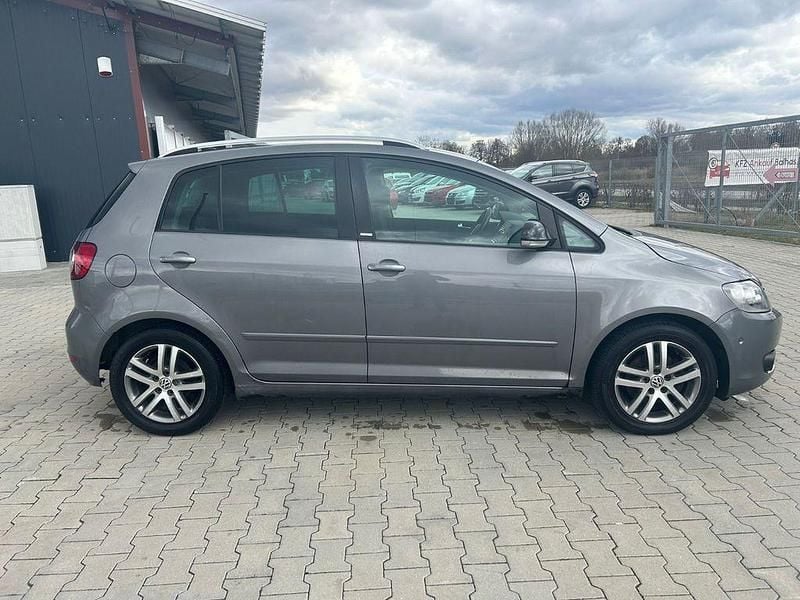 Gebraucht VW Golf Plus Cross Style 105 PS (77 kW) 2011 Grau Van / Kleinbus