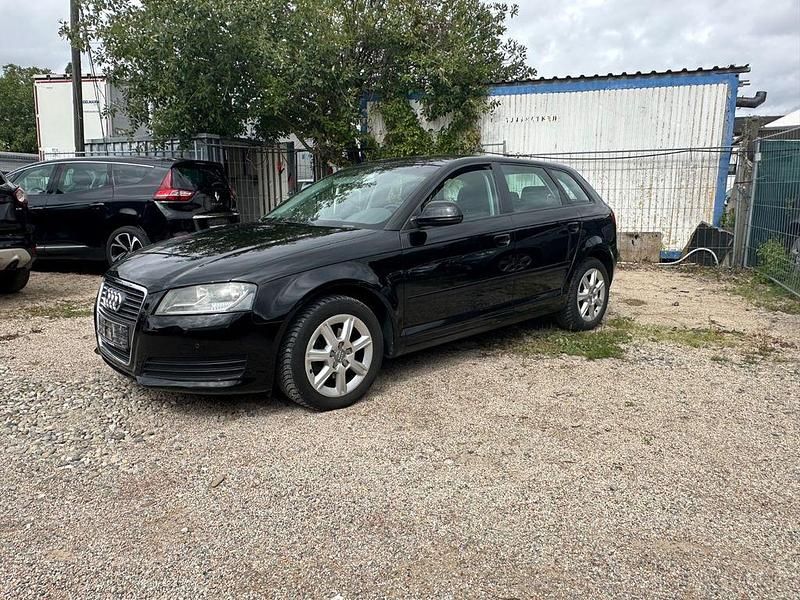Schwarz Gebraucht 2009 Audi A3 Sportback Ambiente Limousine | 5.999 € (Fairer Preis) - Bild 1/4
