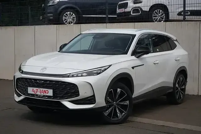 Gebraucht MG HS Luxury 170 PS (125 kW) 2025 Weiß SUV