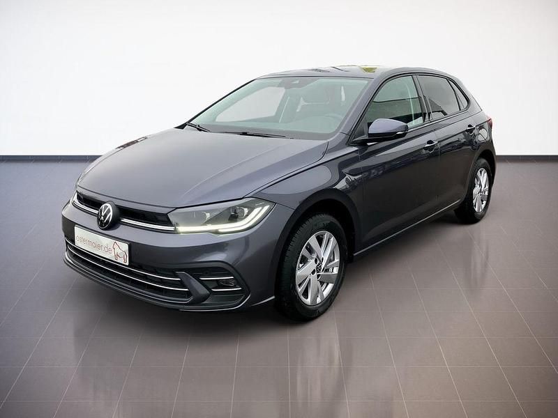 Neu VW Polo Comfortline 95 PS (69 kW) 2025 Rauchgrau Kleinwagen