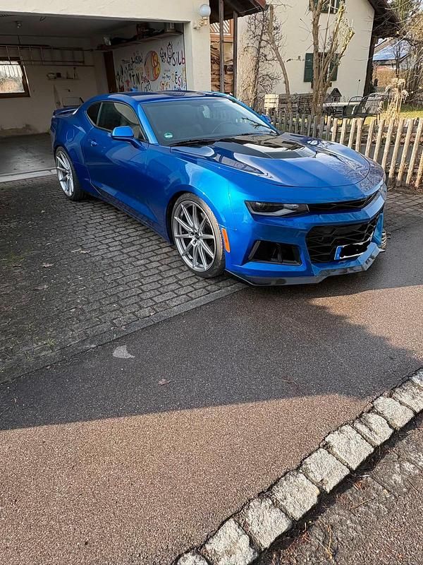 Gebraucht Chevrolet Camaro SS 460 PS (338 kW) 2017 Blau Coupé