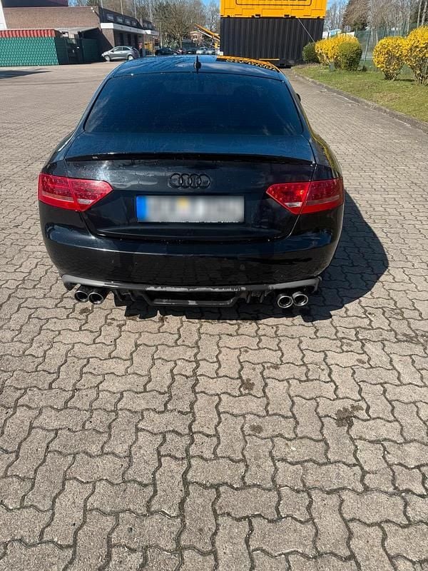 Gebraucht Audi A5 179 PS (131 kW) 2011 Schwarz Coupé
