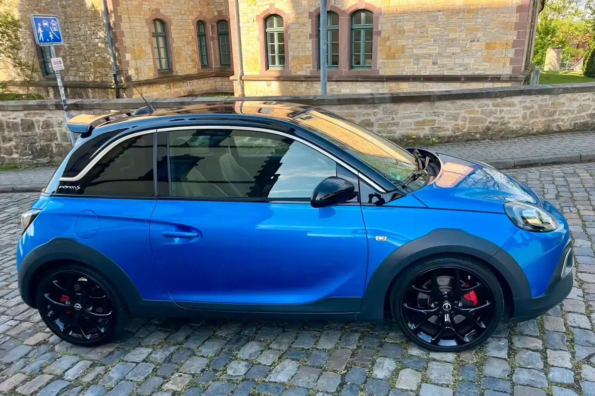 Occasion Opel Adam Rocks 150 ch (110 kW) 2018 Bleue Citadine