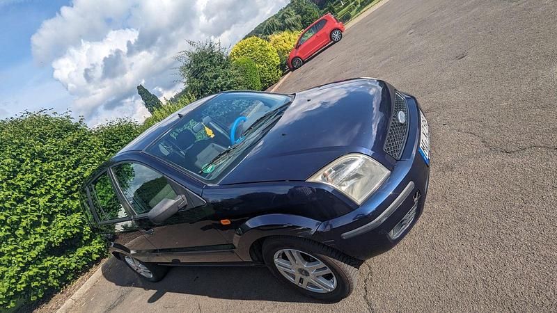 Gebraucht Ford Fusion Trend 80 PS (58 kW) 2002 Blau Kleinwagen