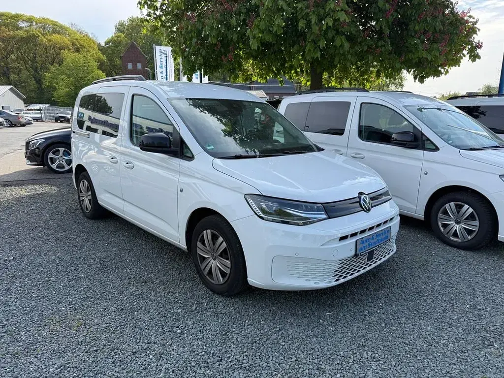 Gebraucht VW Caddy 122 PS (89 kW) 2022 Weiß Van / Kleinbus