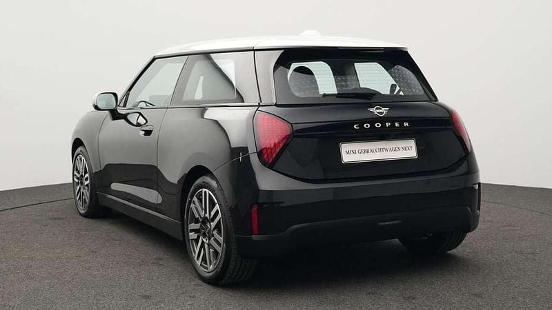 Gebraucht Mini Cooper Classic 135 kW (184 PS) 2025 Schwarz Kleinwagen