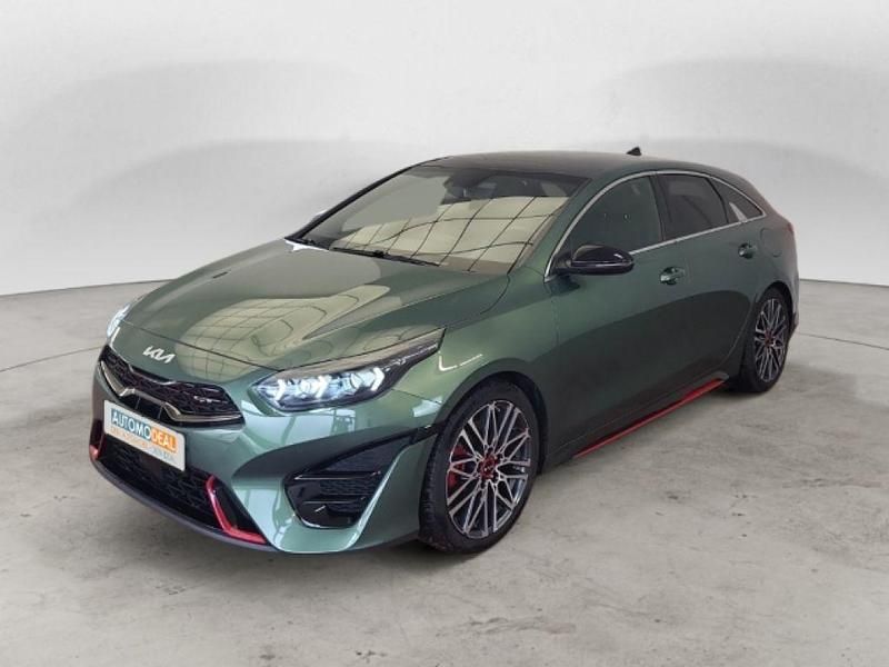 Gebraucht Kia ProCeed 204 PS (150 kW) 2023 (exg) experience green met. (gruen) (metallic) Kombi