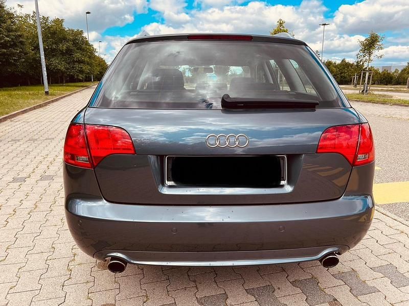 Gebraucht Audi A4 200 PS (147 kW) 2005 Grau Kombi