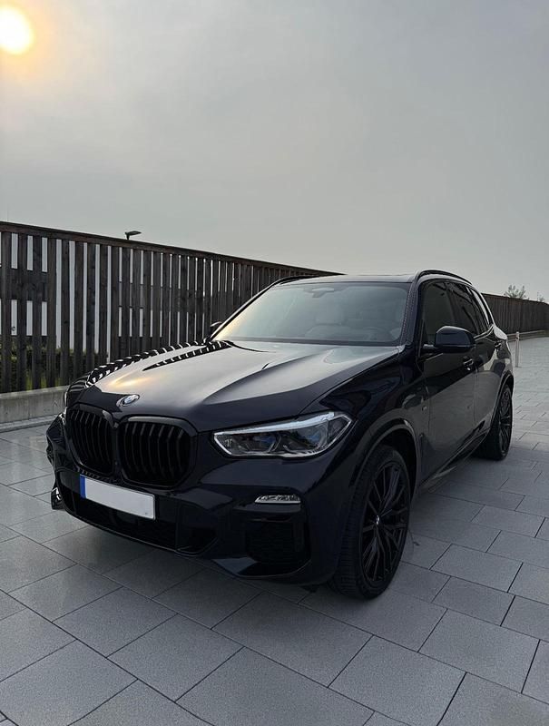 Schwarz Gebraucht 2020 BMW X5 Shadowline SUV | 50.990 € (Guter Preis) - Bild 1/4