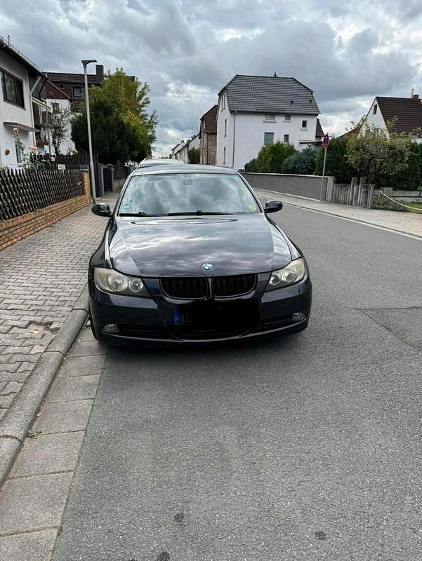 Schwarz Gebraucht 2007 BMW 320 Limousine | 3.000 € (Fairer Preis) - Bild 1/4