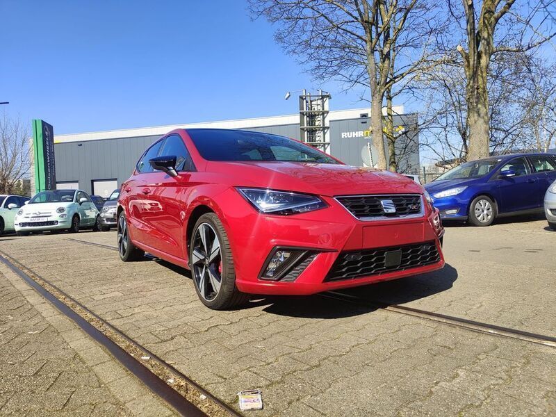 Rot Gebraucht 2021 Seat Ibiza FR Limousine | 19.390 € (Fairer Preis) - Bild 1/4