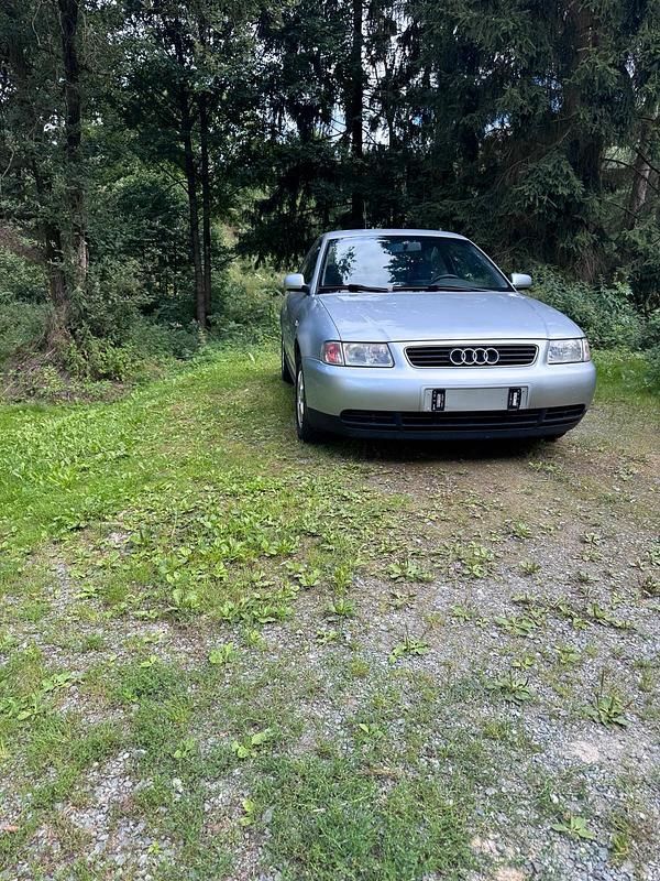 Silber Gebraucht 1998 Audi A3 Coupé | 1.050 € (Fairer Preis) - Bild 1/4