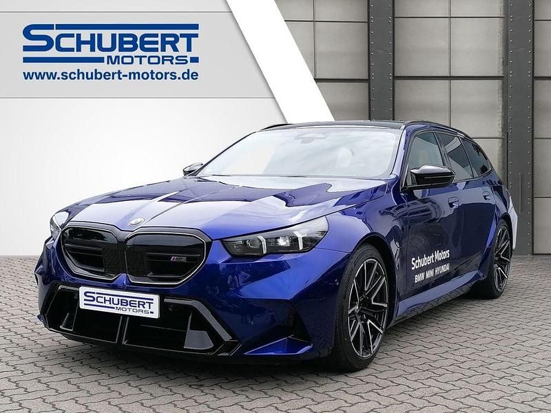 Blau Gebraucht 2025 BMW M5 Sport Line Kombi | 129.990 € - Bild 1/4