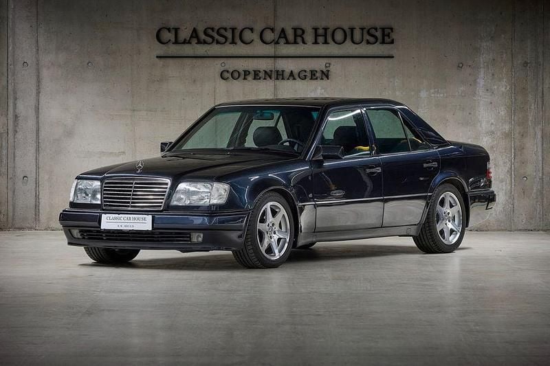 Gebraucht Mercedes E500 320 PS (235 kW) 1995 Schwarz Limousine