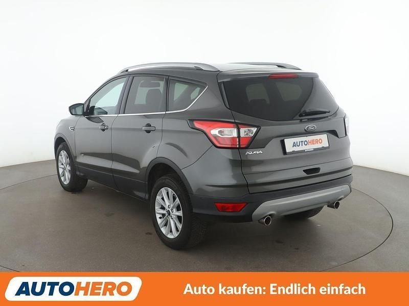 Gebraucht Ford Kuga Titanium 150 PS (110 kW) 2018 Grau SUV
