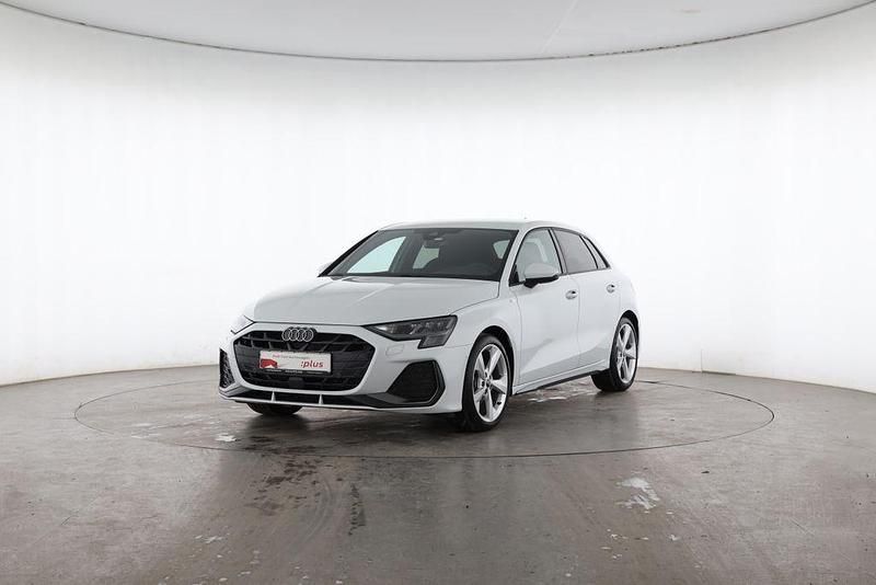 Gebraucht Audi A3 S-Line 150 PS (110 kW) 2025 Gletscherweiß Limousine