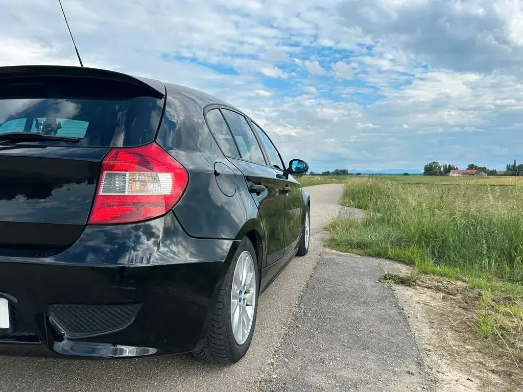 Gebraucht BMW 116 Performance 116 PS (85 kW) 2006 Schwarz Kleinwagen