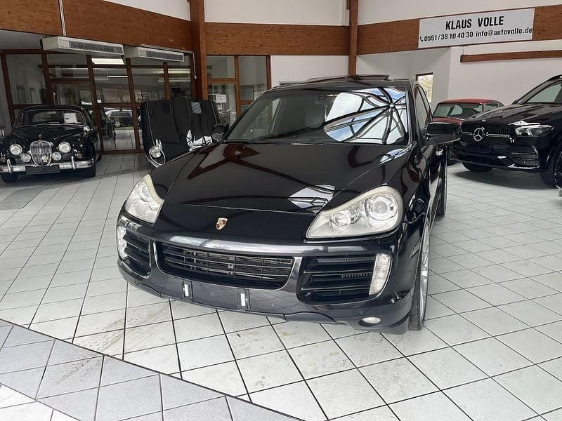 Gebraucht Porsche Cayenne 239 PS (175 kW) 2010 Schwarz SUV