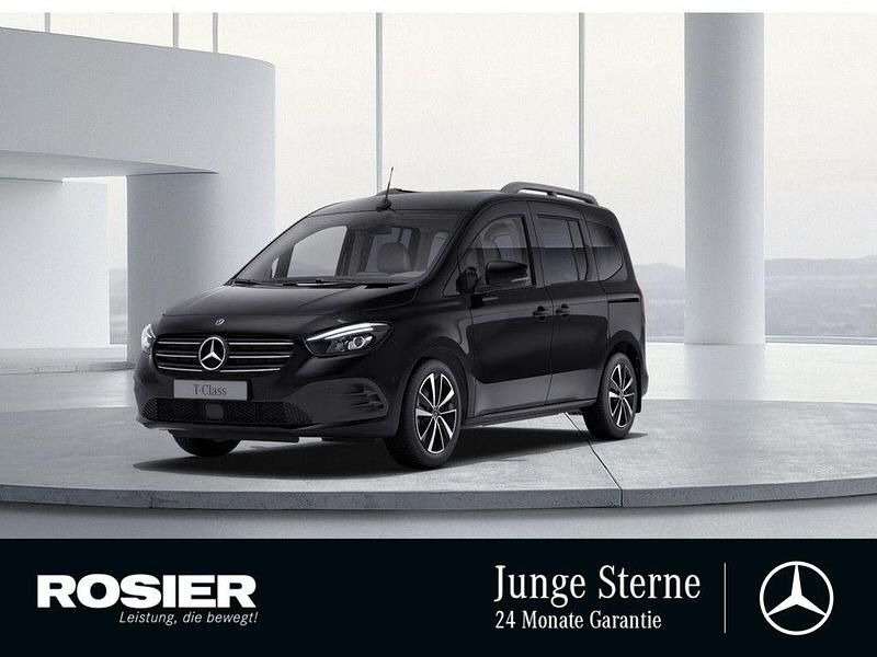 Schwarz Gebraucht 2023 Mercedes T180 Progressive Van / Kleinbus | 29.690 € (Etwas zu teuer) - Bild 1/4